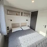 אתר קמפינג Le Havre De Paix Mobil A 200m De La Parc Aquatique 5 Etoiles Les Dunes טוריי